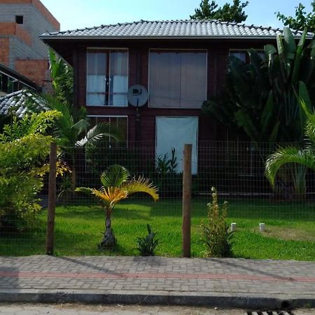 Casa Rustica en Bombas Bombinhas Villa Exterior foto